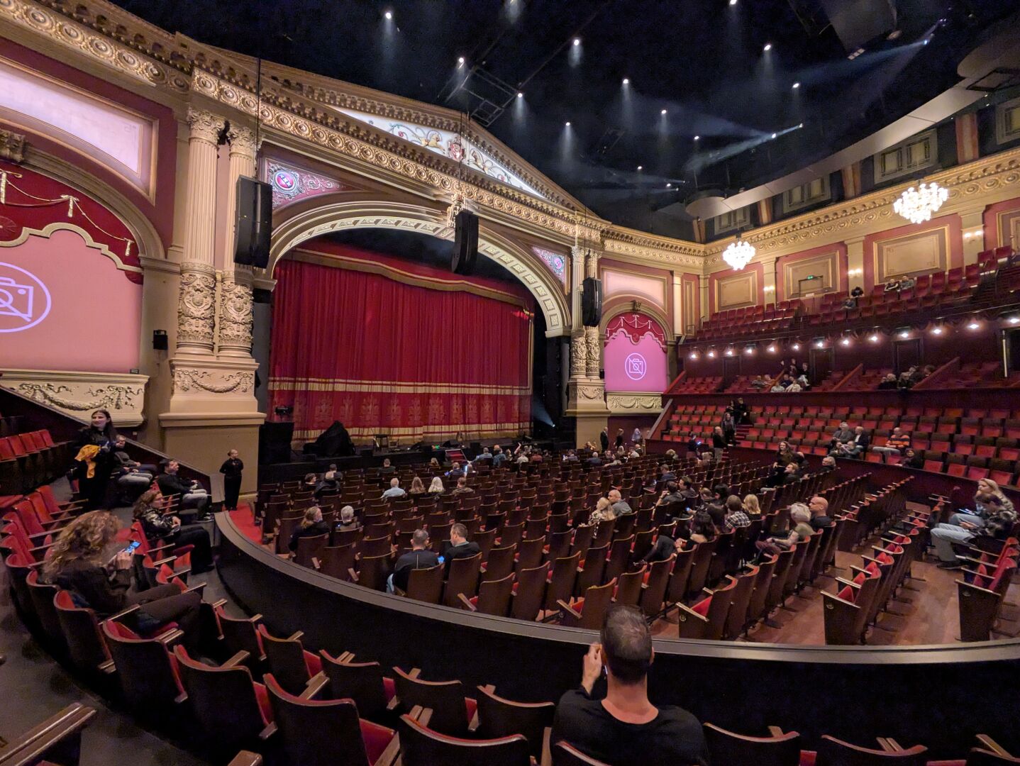 Koninklijk Theater Carre in volle glorie.
